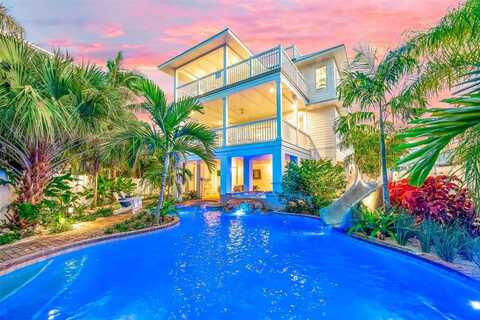 141 AVENIDA VENECCIA, SARASOTA, FL 34242