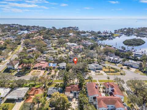 215 SNELL ISLE BOULEVARD NE, Saint Petersburg, FL 33704