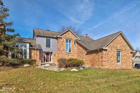 610 Deerfield, Rochester Hills, MI 48309