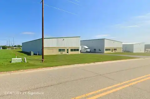 535-545 Clare Industrial, Clare, MI 48617