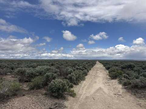 Lost Forest Lane, Christmas Valley, OR 97641