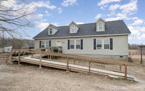 8011 Simmons Road, Castalia, NC 27816