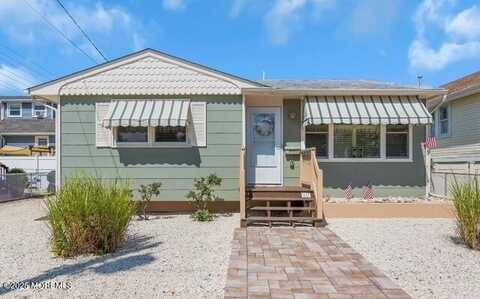138 10th Avenue, Seaside Park, NJ 08752