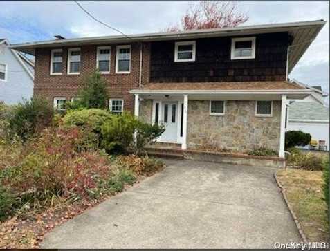 319 Clarke Avenue, Staten Island, NY 10306
