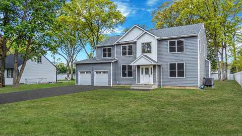 146 Walter Avenue, Hauppauge, NY 11788