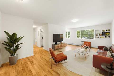 3 Woods End Circle, Peekskill, NY 10566