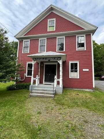12 Church Road, Readfield, ME 04355