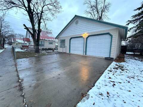 715 2nd Street W, Kalispell, MT 59901