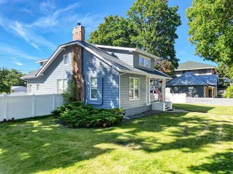 44 4th Avenue E, Kalispell, MT 59901