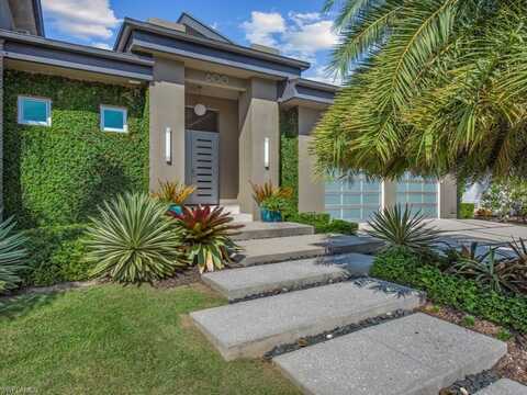 600 Crescent, MARCO ISLAND, FL 34145