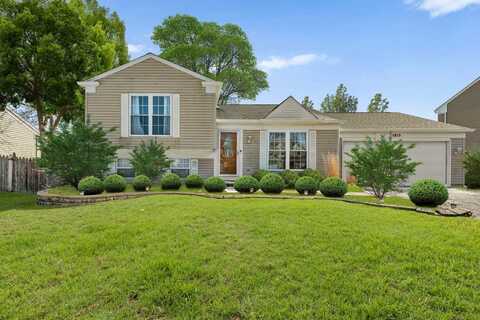 1815 College Green Drive, Elgin, IL 60123