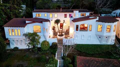 3702 Arbolada Road, Los Feliz, CA 90027
