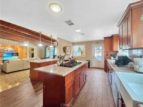 7736 Sugar Drive, Huntington Beach, CA 92647