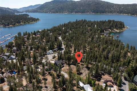 39761 Lakeview Drive, Big Bear Lake, CA 92315