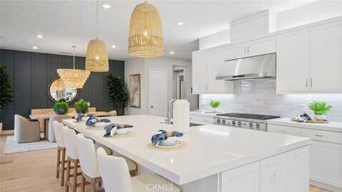 29808 Corte Trono, Valencia, CA 91354
