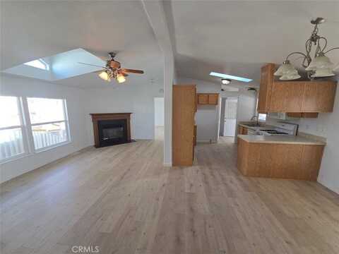 3524 E Ave R, Palmdale, CA 93550