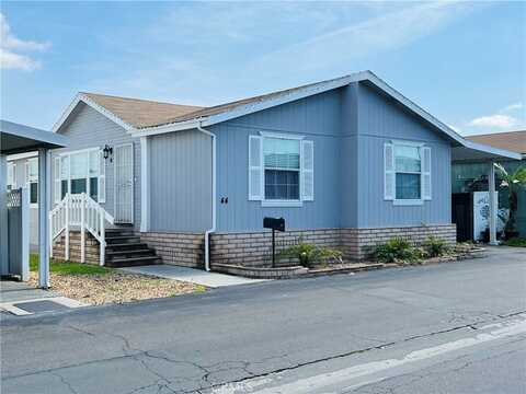 9080 Bloomfield Avenue, Cypress, CA 90630
