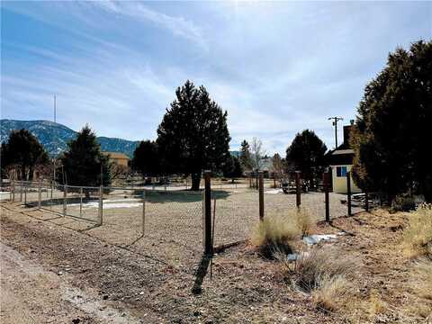 849 Hemlock Lane, Big Bear City, CA 92314