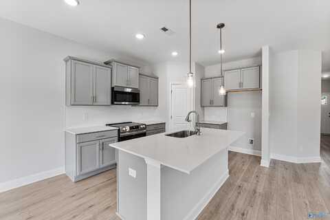 6221 Pisgah Drive NW, Huntsville, AL 35810
