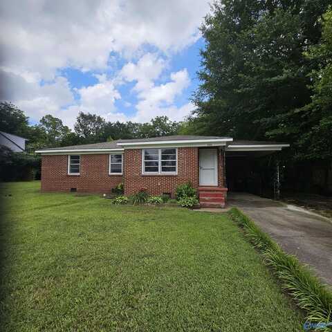 1606 Chenault Drive SE, Decatur, AL 35601