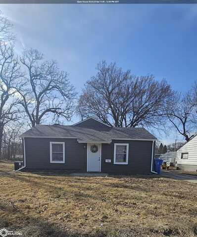 706 Pinet Pl, Jefferson, IA 50129