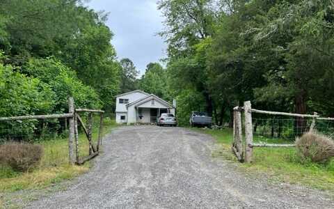 2990 Tusquittee Road, Hayesville, NC 28904