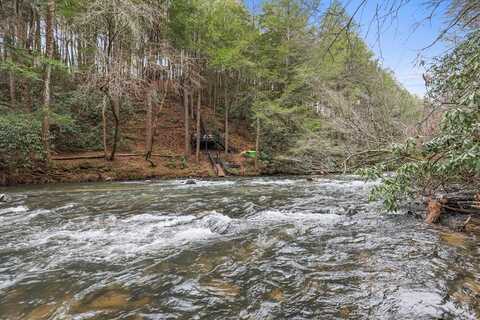 11,12 Cherokee Lane, Mc Caysville, GA 30555