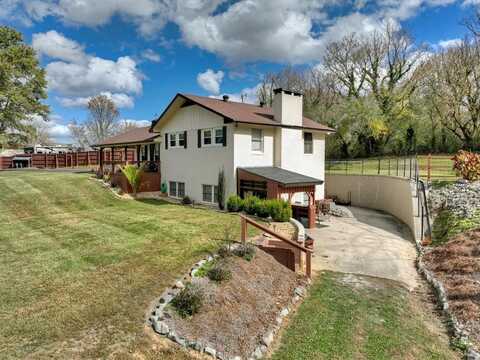 79 Lake Drive, Morganton, GA 30560
