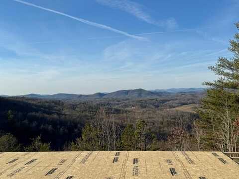 7 Salt Lick Lane, Brasstown, NC 28902