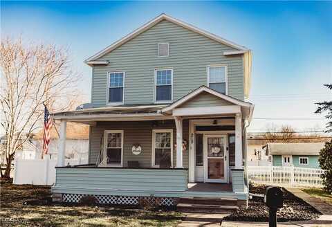 212 E Church Street, Warsaw, OH 43844