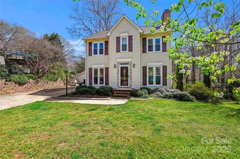 207 Crossing Avenue, Belmont, NC 28012
