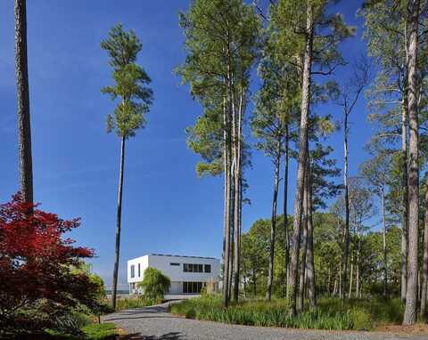 448 Windjammer Lane, White Stone, VA 22578