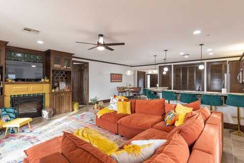 25 Grand Lake Drive, Afton, OK 74331