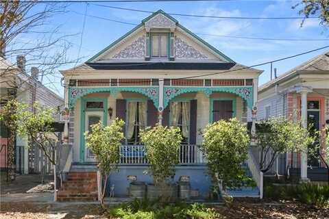 2816 BANKS Street, New Orleans, LA 70119
