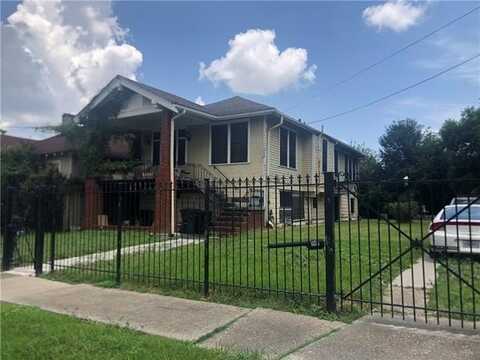 2521 ROBERT Street, New Orleans, LA 70115