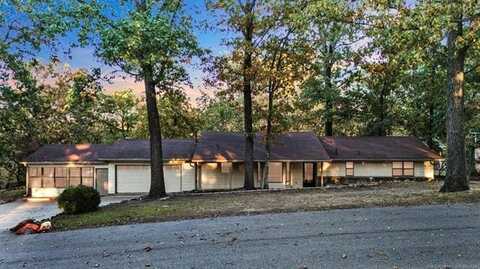 1705 Hebbert Street, Grove, OK 74344