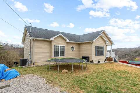 285 EASY Street, Christiansburg, VA 24073