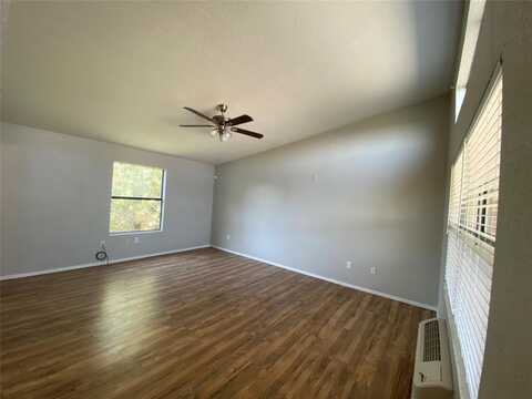 701 W Sycamore Street, Denton, TX 76201