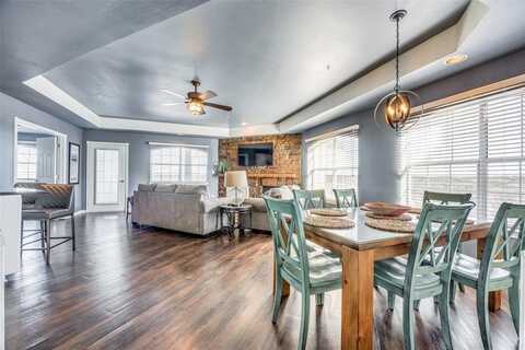 290 Tanglewood Circle, Pottsboro, TX 75076