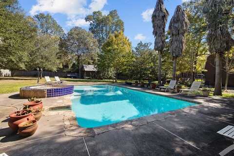 1409 Bending Brook Circle, Lufkin, TX 75904