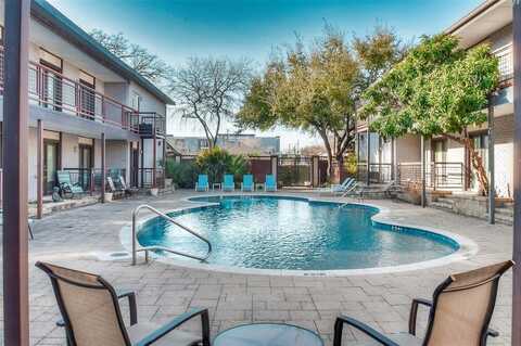 2722 Knight Street, Dallas, TX 75219