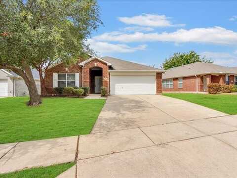 5805 World Champion Court, Fort Worth, TX 76179
