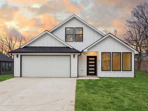 201 E Tutt Street, Howe, TX 75459