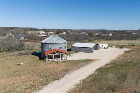 462 County Road 241, Ovalo, TX 79541
