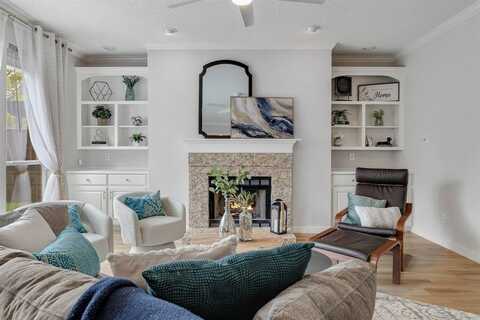 640 Forest Bend Drive, Plano, TX 75025
