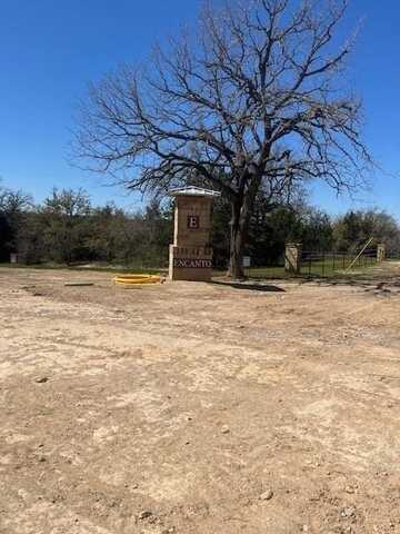 8033 Encanto Way, Azle, TX 76020