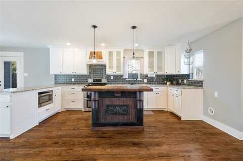 2524 Watauga Road, Fort Worth, TX 76111