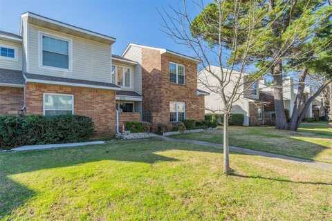 708 Creekwood Drive, Lewisville, TX 75067
