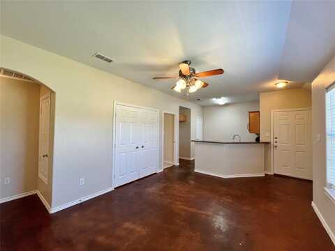 124 Sunburst Court, Weatherford, TX 76087