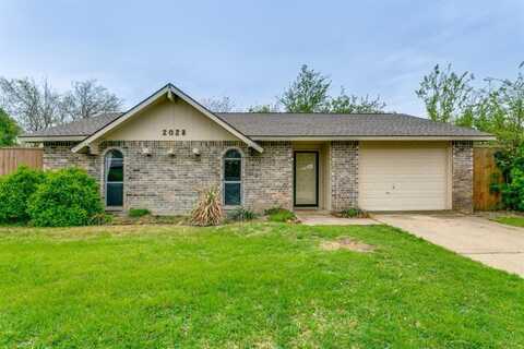2028 Victoria Road, Carrollton, TX 75007
